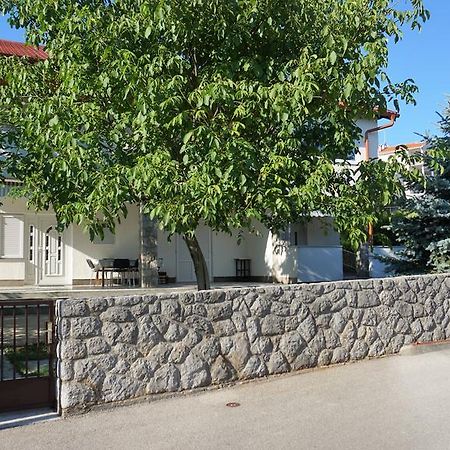 Apartmani Gaj Malinska Luaran gambar
