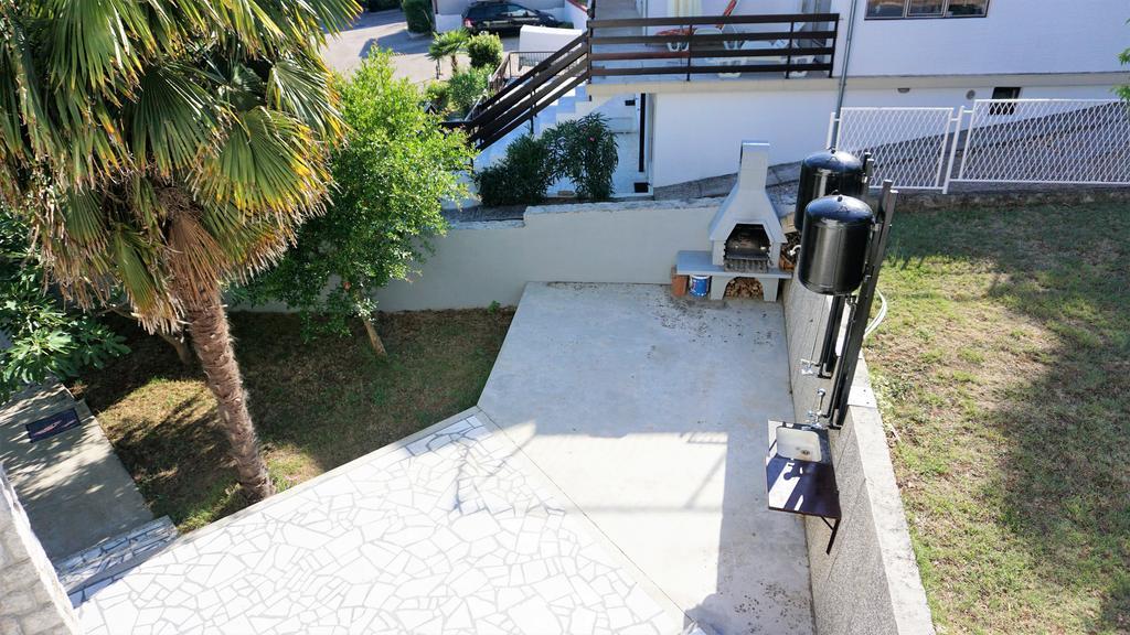 Apartmani Gaj Malinska Luaran gambar