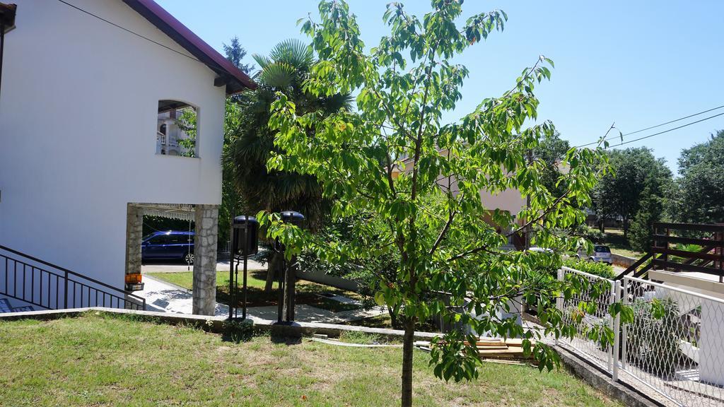 Apartmani Gaj Malinska Luaran gambar
